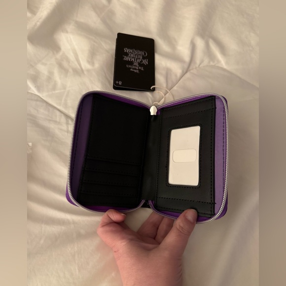 Loungefly Nightmare Before Christmas Jack & Sally zip wallet - Picture 3 of 3